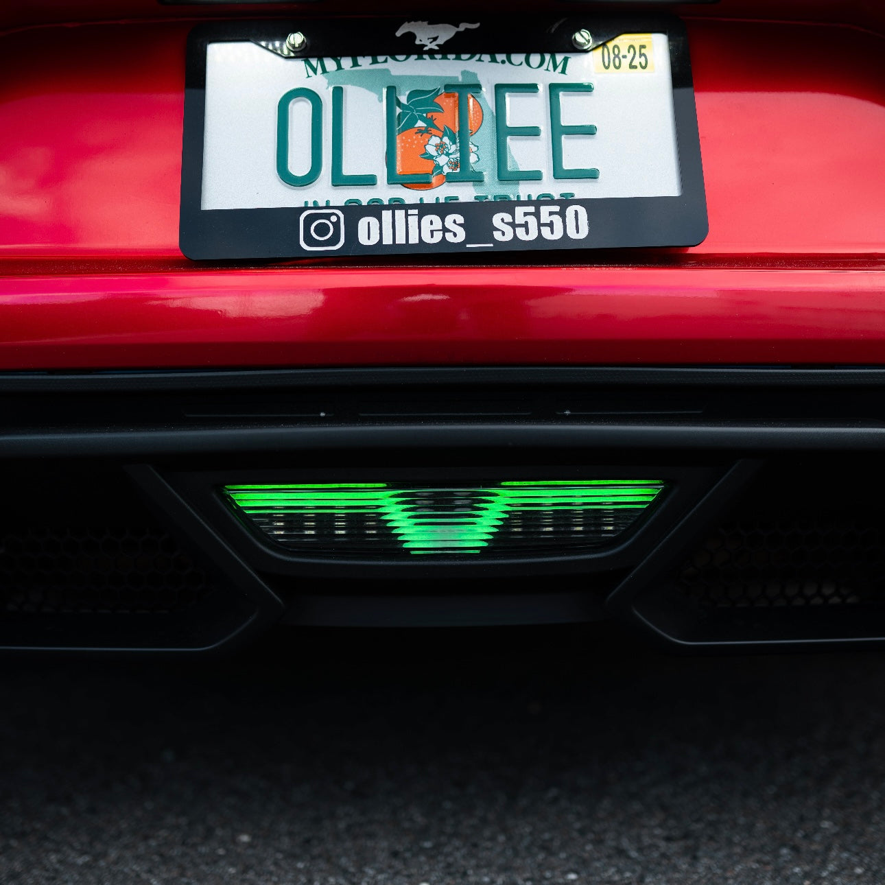 2015-17 Ford Mustang RGB Reverse Light (V2) – Simp Built
