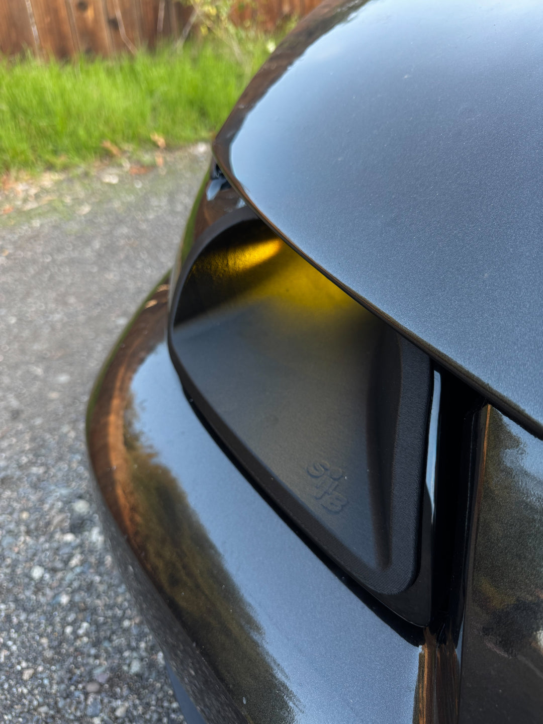 1999-04 Ford Mustang Airduct Headlight