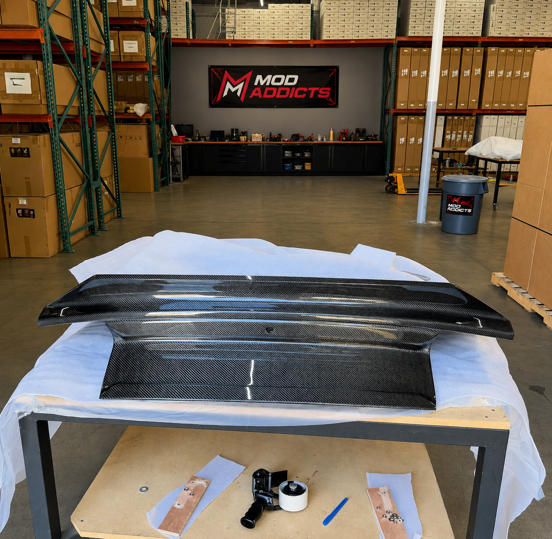 2015–2023 Ford Mustang Carbon Fiber Trunk w/ Integrated Duckbill